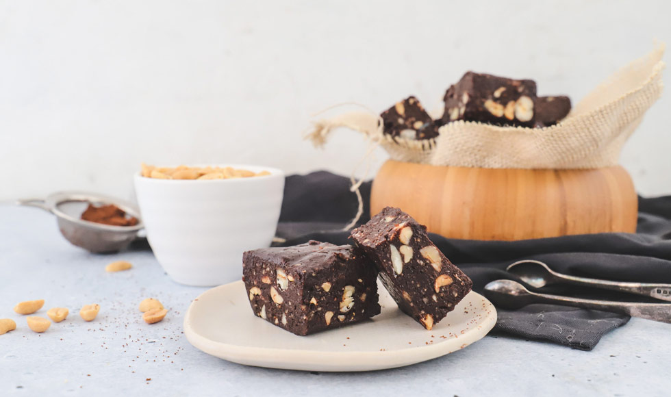 Raw choc peanut fudge