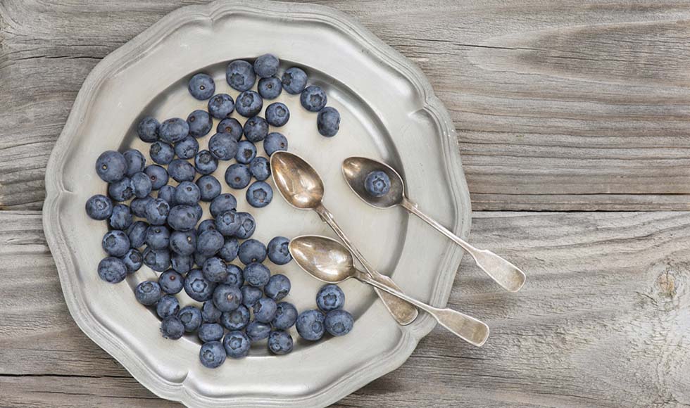 What to eat to help beat back a cold this winter thumb