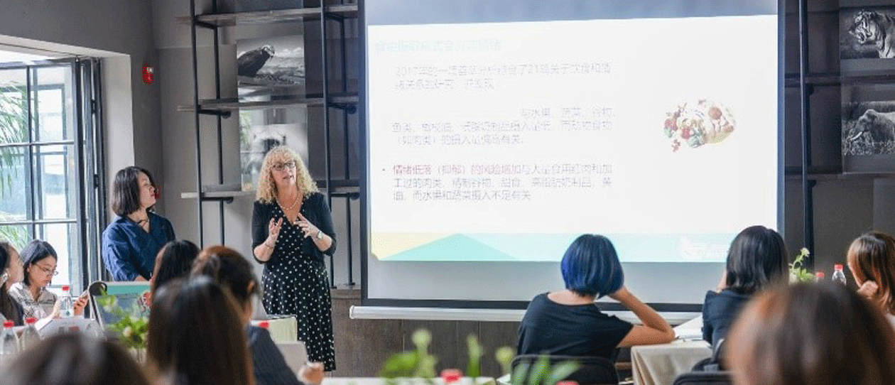 Dr Lesley Braun at Tsinghua University