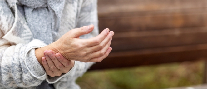 Winter can be a particularly challenging time for people with joint pain